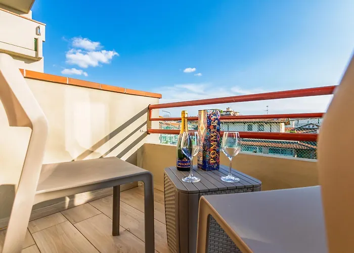 Comfort Moderno Parcheggio Coperto - Mare & Aria Condizionata * Βιαρέτζιο